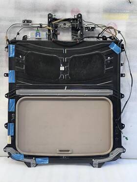153.ac1i00 Acura 1999 2000 2001 2002 2003 2004 Rl Sunroof Panel Track Bare With Beige Shade