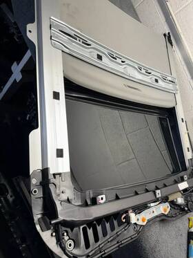 7000a-tz3-a003 Acura 2018-2020 Tlx Sunroof Window Glass And Motor Roof Lining Oem