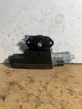 471723-10050 Aisin 2001-2005 Lexus Is300 Sun Roof Motor Gear Assembly Sunroof Oem