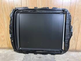 83a877041 Audi 2019-2024 Q3 Roof Sunroof Frame With Interior Sun Shade / Motor Oem
