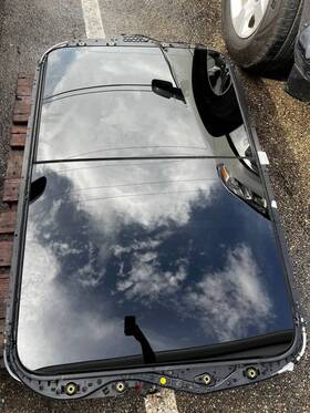 8r0877041e Audi 2013-2017 Q5 Overhead Roof Panoramic Sunroof Moonroof Motors Oem