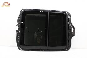 8u0877041c Audi Q3 Panoramic Sunroof Sun Roof Window Glass And Sunshade Shade Oem 2015-18