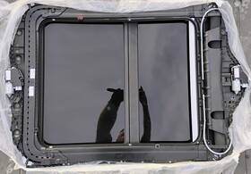 Audi 8u08773075l9 Panoramic Sunroof For Q3 8u 2015-2018