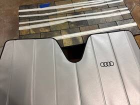 Zaw064360aq Audi Genuine Sunshade Q7 Sq7 Zaw064360aq Audi Genuine Sunshade Q7 Sq7