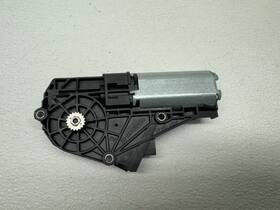 0536013202 Bmw 2010 - 2014 550i 535i Gt Sunroof Electric Motor Actuator Oem