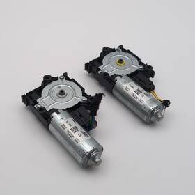 10029931b Bmw 2024 2025 G05 G06 X5 X6 Sunroof Power Window Glass Shade Motor Set Oem 10029931b Bmw 2024 2025 G05 G06 X5 X6 Sunroof Power Window Glass Shade Motor Set Oem