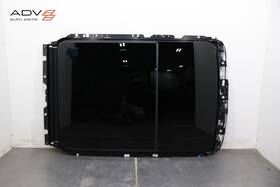 3765723 Bmw 2018 - 2024 X3 G01 Panoramic Sunroof Sun Roof Window Glass And Motors Oem