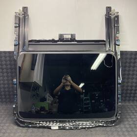 54108737863 Bmw Oem 2019 - 2023 330i M340 G20 Upper Roof Sunroof Frame Glass