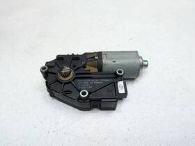 616922257 Bmw 2006 - 2008 Oem 328i Upper Sliding Sunroof Moonroof Motor Assembly