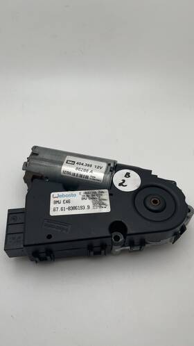 67.62-83861939 Bmw E46 Oem Sunroof Moon Roof Motor Assembly 83861939 05077720