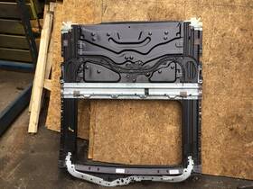 7207457 Bmw 750li 750i Sunroof Frame Track 2009 2010 2011 2012 2013 2014 2015 2016 Y