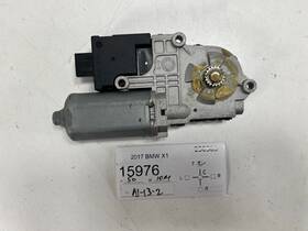 736716 Bmw 2016-2021 X1 F48 Front Sun Roof Sunroof Motor Oem