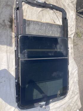 755-06 Bmw X5 E70 Upper Panoramic Sunroof Moonroof Roof Window Glass Oem 2008 - 2013