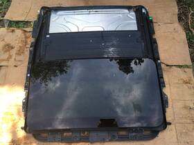 895696913 Bmw 2007 328 Sun Foof Moon Roof Assembly Part Oem