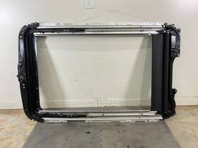 952737011 Bmw 2022-2025 X1 U11 Roof Sunroof Frame With Interior Sun Shade Oem