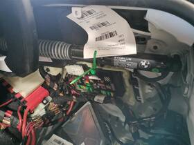 640.bm3e16 Bmw - Us Additional 750i 2016 Lid Motor Pull Down 5160432
