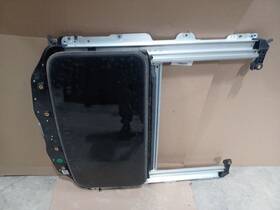 288.gm4224 Buick Complete Roof Glass Assembly For 2024 Envista 2913297