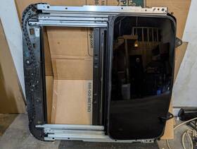 23154048 Cadillac 13-18 Ats Sunroof Moonroof With Motor Complete Assembly Oem
