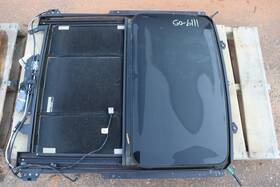 Cadillac 25791961 2005-2011 Sts Roof Upper Sunroof Glass With Motor Assembly Oem