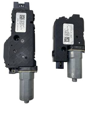 2929946c Cadillac 2021-2024 Escalade Esv Left Right Sunroof Glass Shade Motor Set Oem