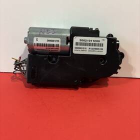 30021011e00 Cadillac 10-16 Srx Rear Right Side Upper Roof Sunroof Moonroof Motor Oem
