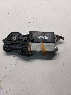 628.gm6t06 Cadillac Cts 2006 Roof Motor 1474183