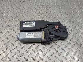 83057003 Cadillac 2005 - 2007 Oem Cts Upper Overhead Sunroof Moon Roof Control Motor