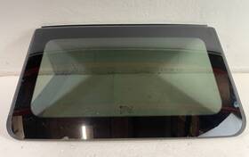 84339533 Cadillac 2020 - 2025 Ct5 Rear Sunroof Sun Roof Moon Window Glass # 105027 84339533 Cadillac 2020 - 2025 Ct5 Rear Sunroof Sun Roof Moon Window Glass # 105027