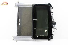 84515802 Chevrolet Tahoe Sun Roof Sunroof Window Glass With Motor And Shade Oem 2015 - 2020