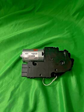 10021444c Chrysler 2015-2017 200 Sunroof Motor Oem
