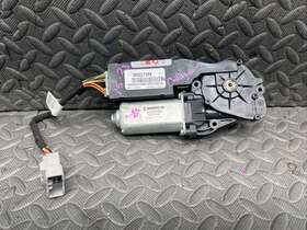 30022758b Dodge Oem 2015-2023 Challenger Sunroof Power Drive Module Unit Motor