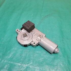 5093946aa Dodge 2003-2005 Caravan Chrysler Town And Country Power Sunroof Motor Oem 5093946aa Dodge 2003-2005 Caravan Chrysler Town And Country Power Sunroof Motor Oem