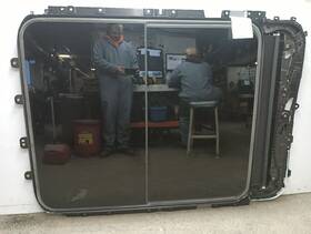 288-10165 Dodge Truck Power Glass Panoramic Sunroof Assembly From 2019 Ram 1500 New Style 11345162
