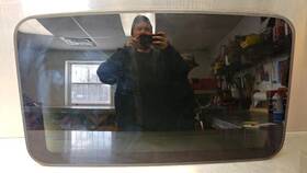 15942605 Factory/oem Scuffed 2003-2007 Cadillac Cts Sunroof Roof Glass Window