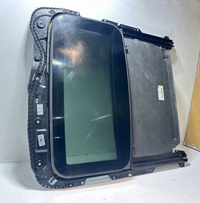 Cm5z-54519a02-aa Ford 2013-18 Focus St 2.0l Sunroof Sun Moon Roof Moonroof With Glass And Motor Oem