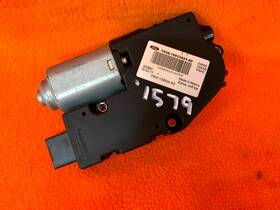 Fr3b-76533a24 Ford Fr3b76533a24 2015-2023 Mustang Gt Left Side Sunroof Moonroof Motor Oem