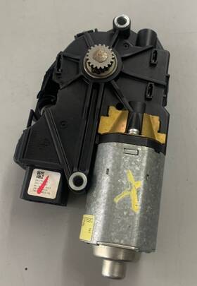 01712762c Gmc 2007-2015 Acadia/buick Enclave Power Sun Roof Motor Used Oem