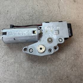 Gmc 02123536 2004 Yukon Denali Sunroof Motor