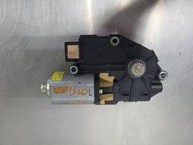 15781047 Gmc 07-13 Sierra Silverado 1500 2500 3500 Sunroof Sun Roof Motor Oem 15781047 Gmc 07-13 Sierra Silverado 1500 2500 3500 Sunroof Sun Roof Motor Oem