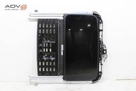 22891489 Gmc Yukon Sun Roof Sunroof Window Glass With Motor And Shade Oem 2015 - 2020