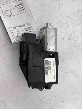 2911793 Gmc 2008-2017 Acadia Sun Roof Shade Glass Motor Drive Assembly Oem