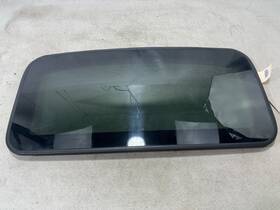 17061611541 Honda 2010 - 2016 Odyssey Sliding Tempered Moon Glass Sunroof Oem
