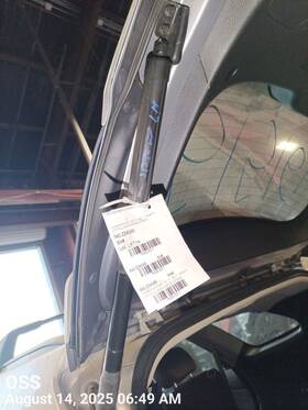 640.hy1415 Hyundai Santa Fe 2015 Lid Motor Pull Down 5915017
