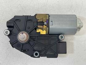 81680-s1000 Hyundai Fits 2019 2020 Santa Fe Rear Sun Roof Motor Tested