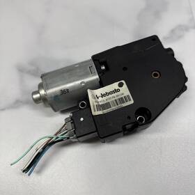 N23-v23 Infiniti 2003 2004 2005 2006 2007 2008 Fx35 Sunroof Glass Motor Only Oem N23-v23 Infiniti 2003 2004 2005 2006 2007 2008 Fx35 Sunroof Glass Motor Only Oem