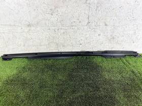 10027606 Jaguar 17-23 F-pace Sunroof Left Lh Driver Side Sliding Rail Track Guide Oem