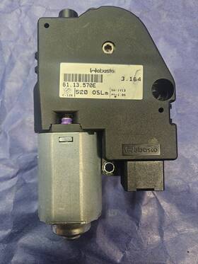 6113570 Jeep 2015-2020 Renegade Sunroof Opener Motor - Oem