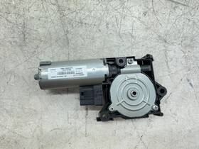 1999-1050027e Kia 2018-2023 Stinger Sunroof Sun Roof Shade Blind Roller Motor