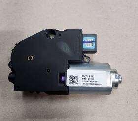 81631-d9000 Kia 2014-2022 Sportage Moon Roof Glass Motor Oem