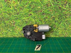 Land Rover 1731941 12-19 Range Evoque Sun Roof Sunroof Window Motor Oem